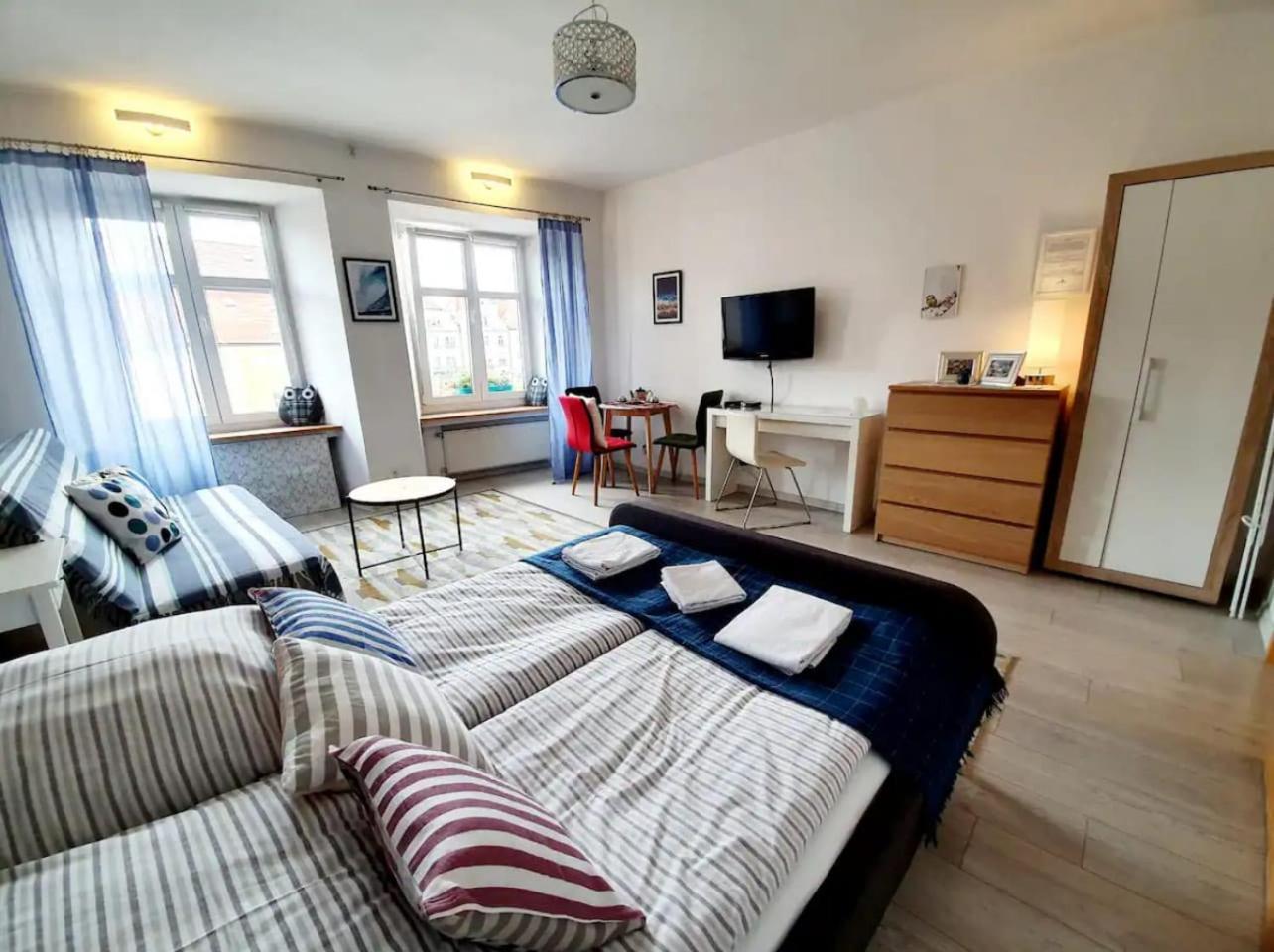 Apartament Rynek Болеславец Екстериор снимка